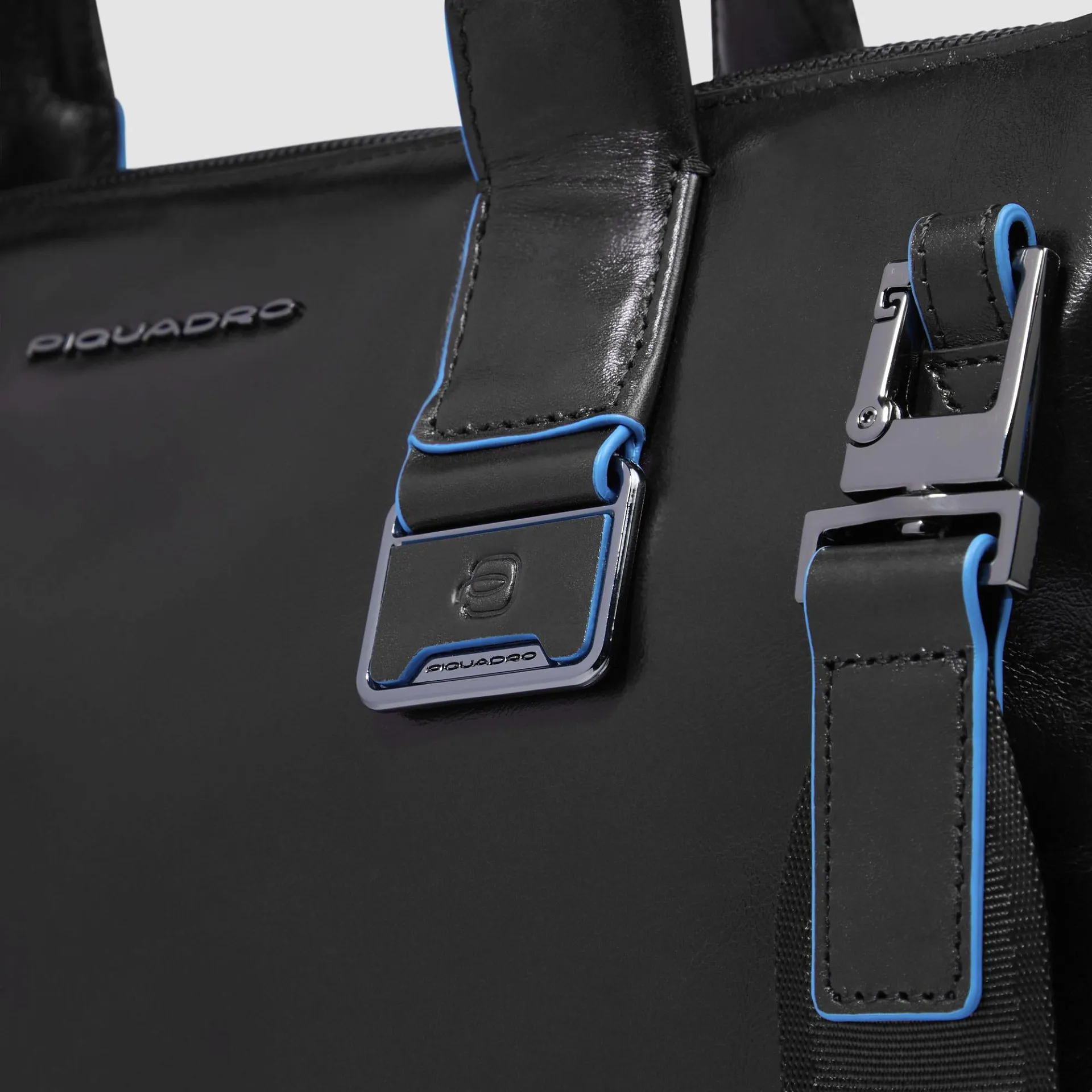 Тонкая кожаная сумка для ноутбука 14" Piquadro CA6857B2/N, чёрныйphoto5