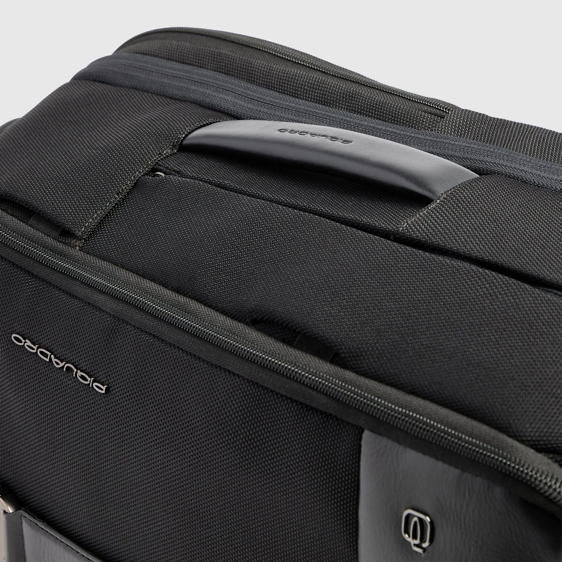 Рюкзак для ноутбука 17" со сканером отпечатка пальца Piquadro CA7405PQ6/N, чёрныйphoto4