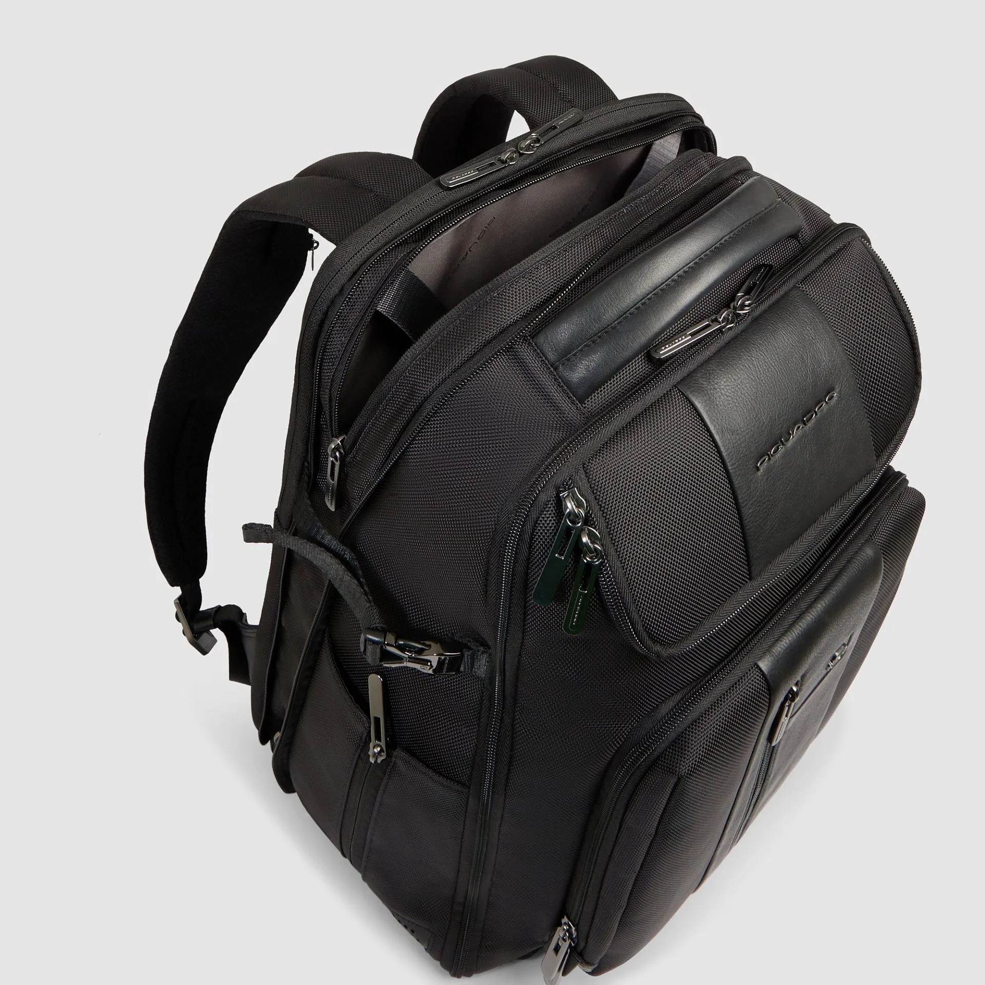 Расширяемый дорожный рюкзак для ноутбука 15,6" Piquadro CA7046BR2/N, чёрныйphoto6