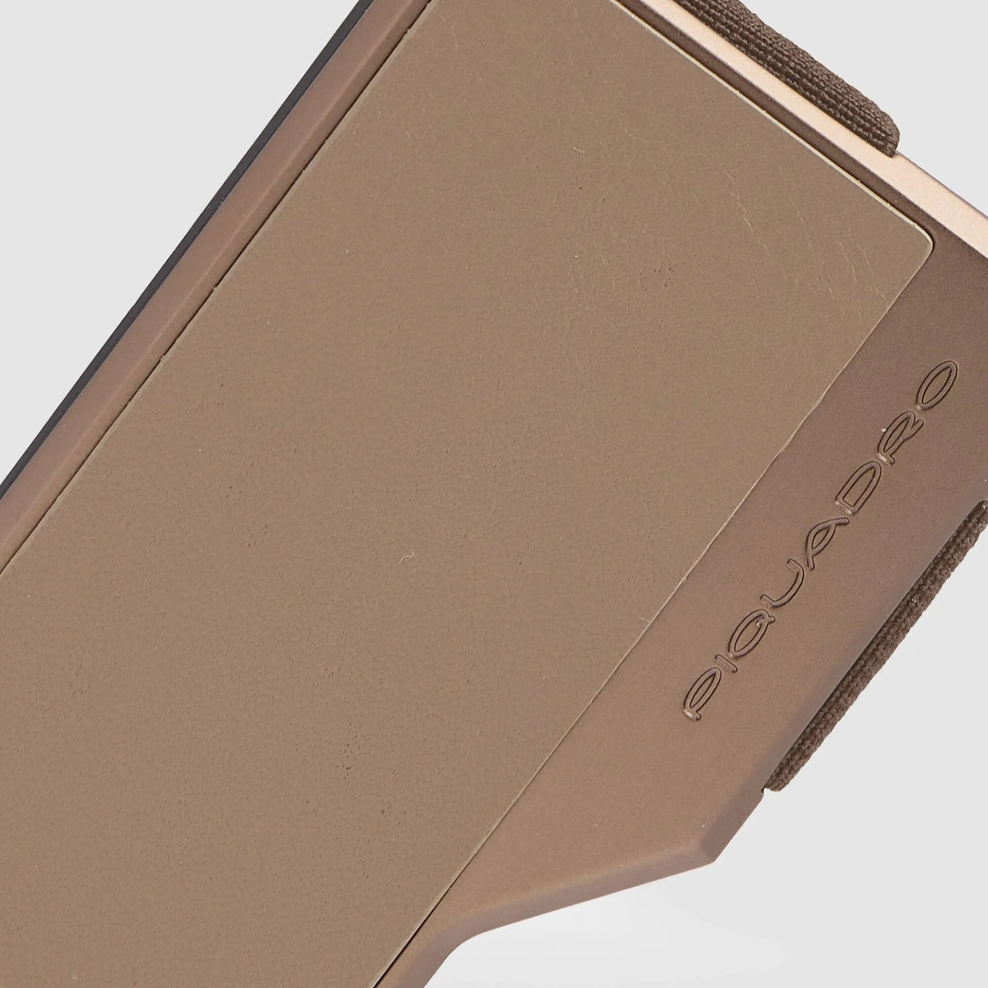Кожаный картхолдер MagSafe с RFID-защитой Piquadro PP7203W92R/TOBLU, серыйphoto2