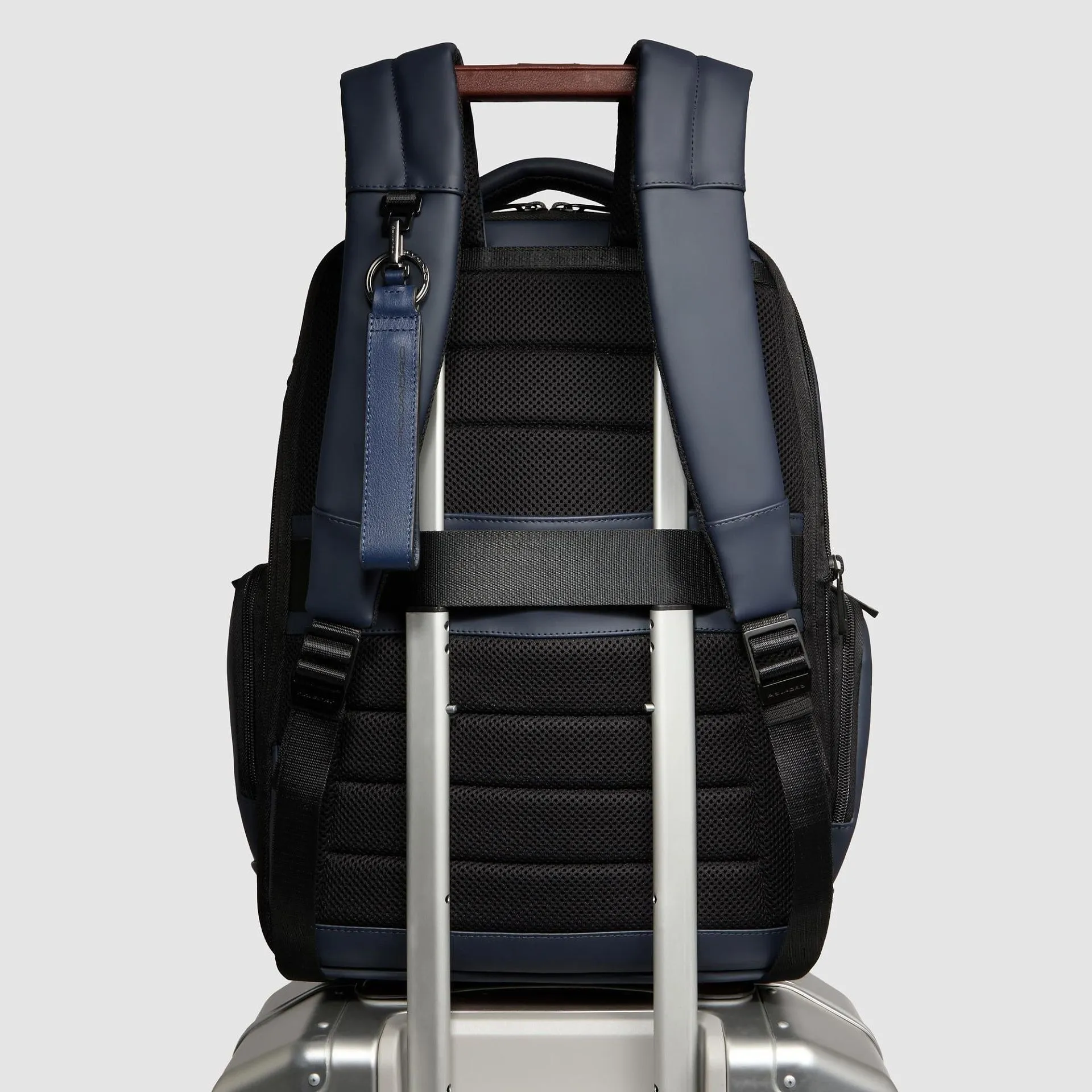 Водоотталкивающий рюкзак для ноутбука 15,6" Piquadro CA6239W129W/BLU, синийphoto3
