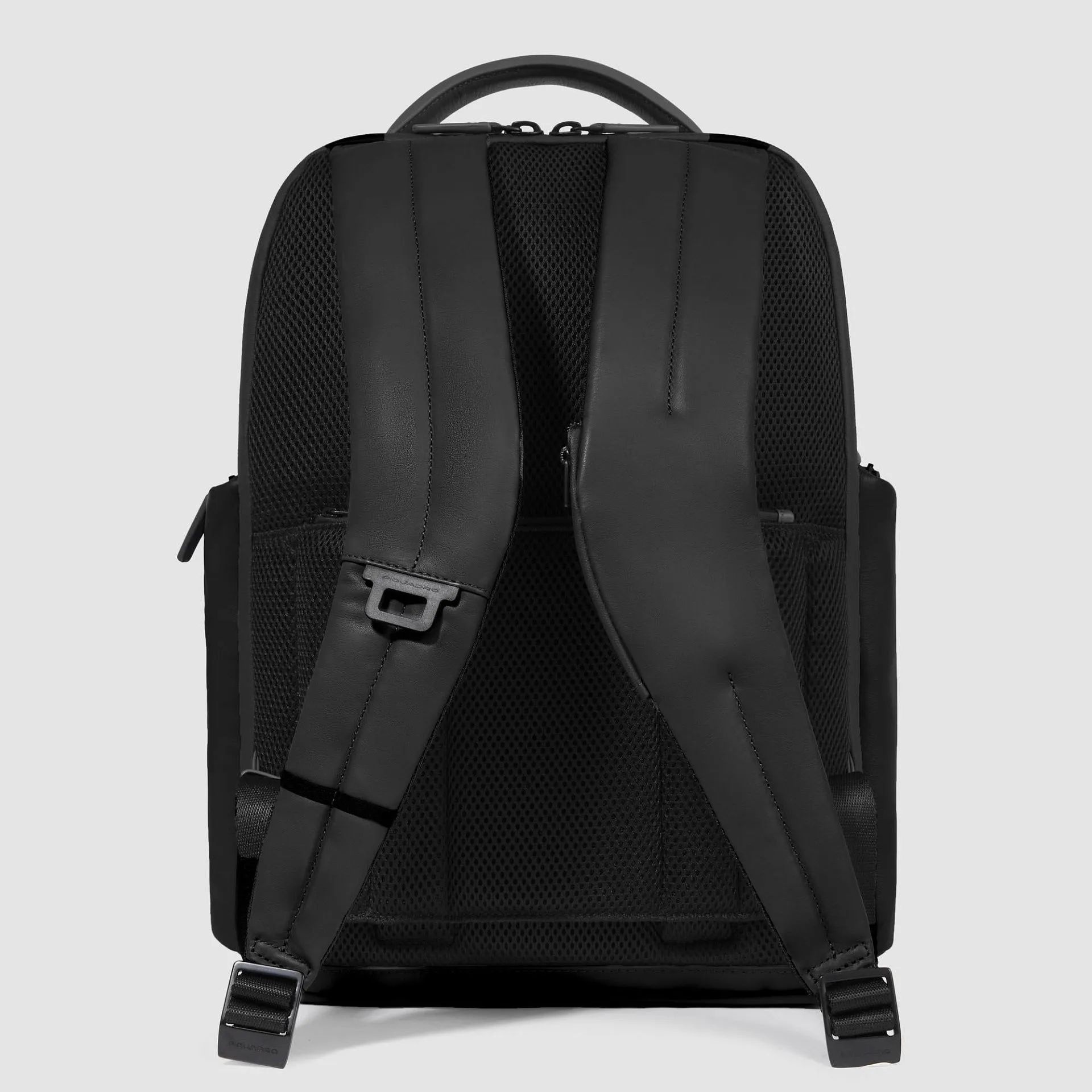 Кожаный рюкзак для ноутбука 15,6" с RFID-защитой Piquadro CA4550UB00BM/N, чёрныйphoto2