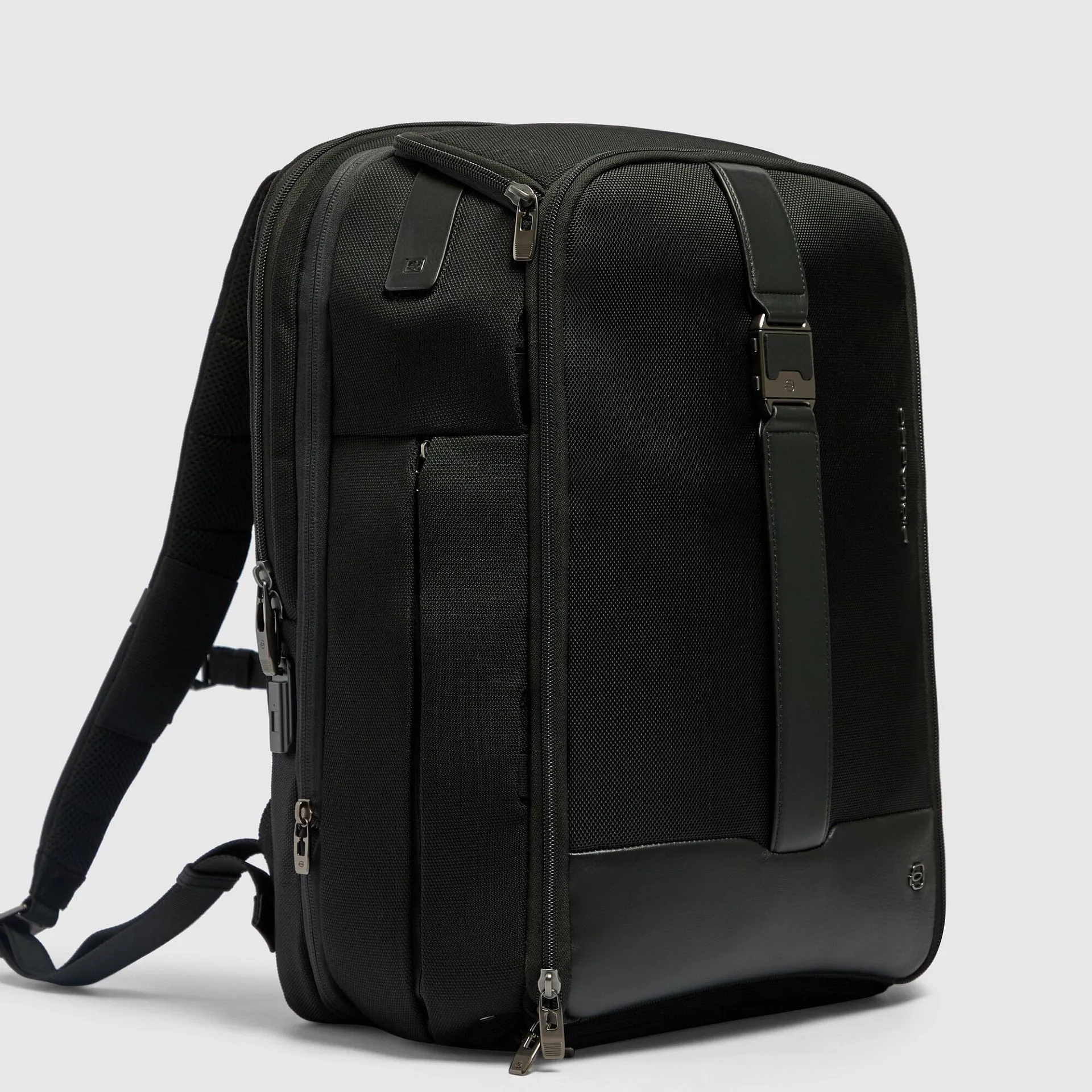 Рюкзак для ноутбука 17" со сканером отпечатка пальца Piquadro CA7405PQ6/N, чёрныйphoto1