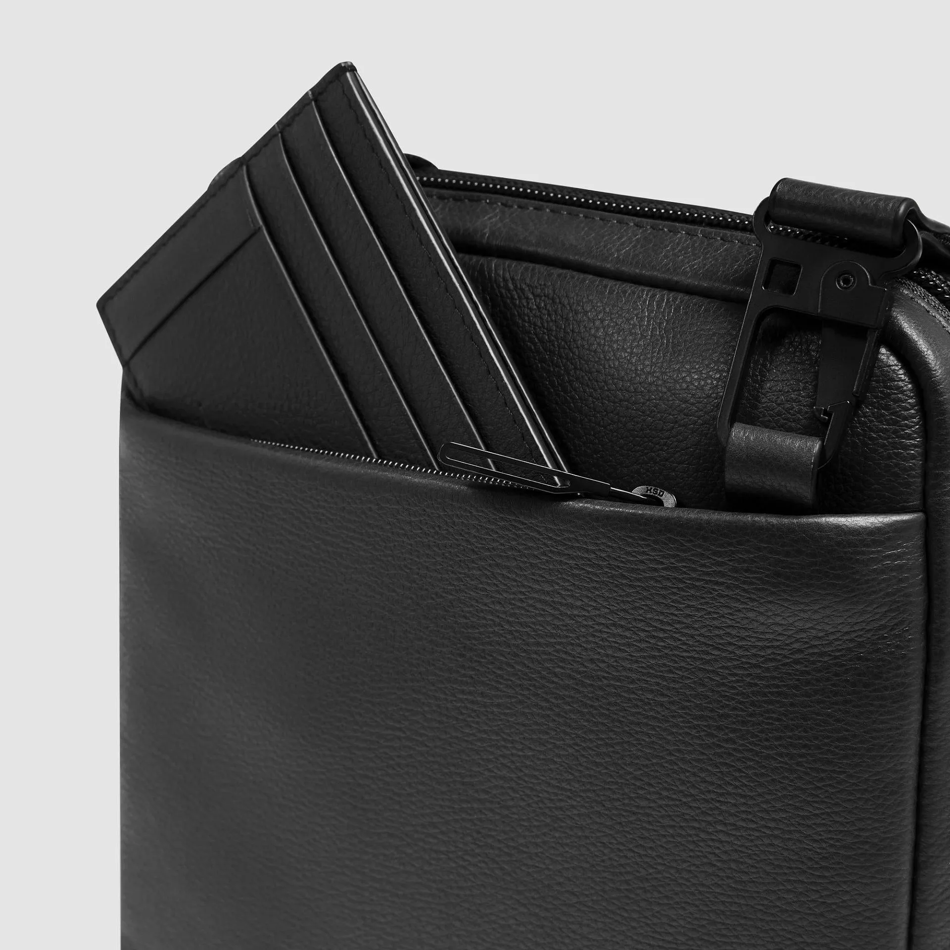 Кожаная сумка через плечо для iPad mini с RFID-защитой Piquadro CA3084W137/N, чёрныйphoto5