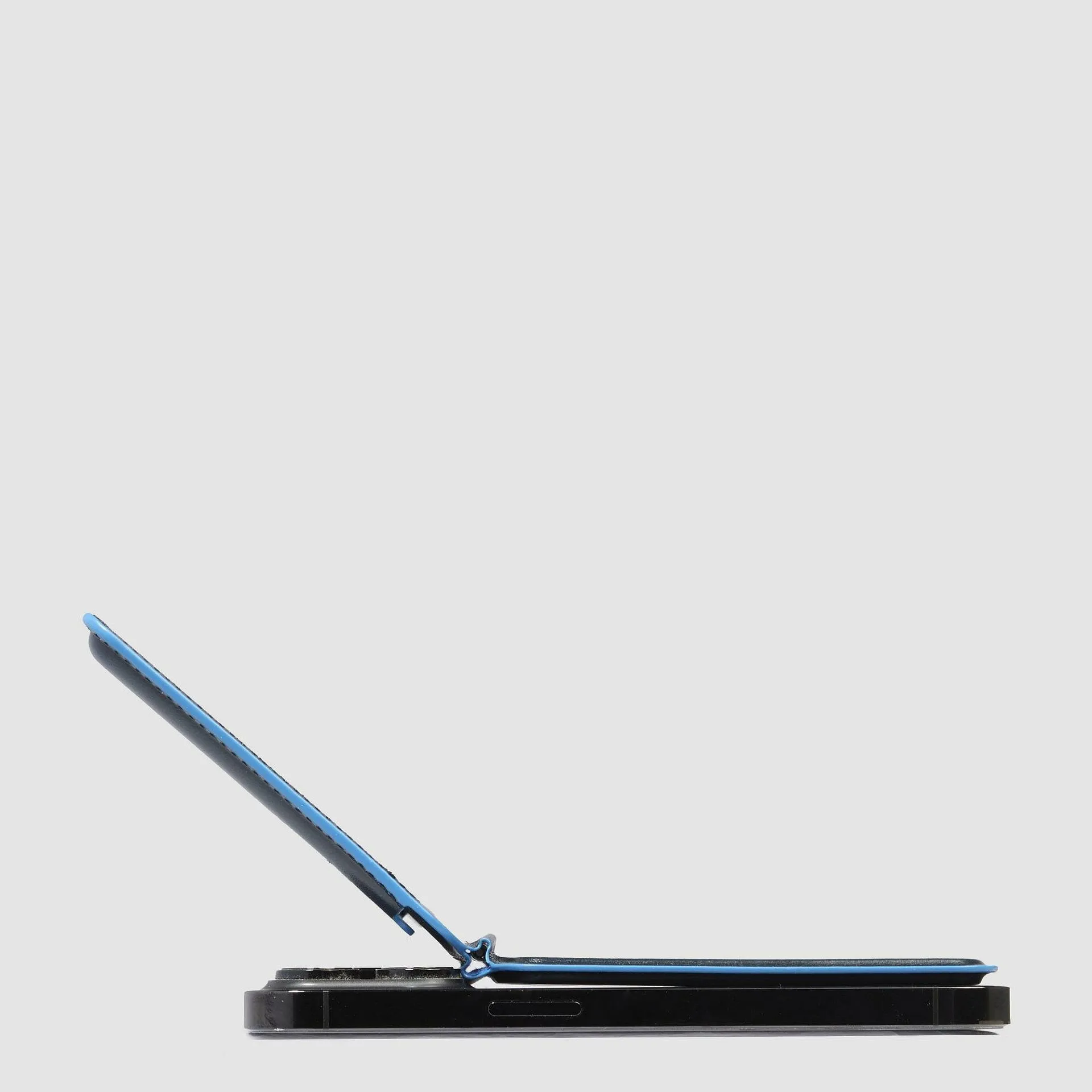 Кожаный картхолдер MagSafe с трекером Find My Piquadro AC6717B2/BLU2, синийphoto6