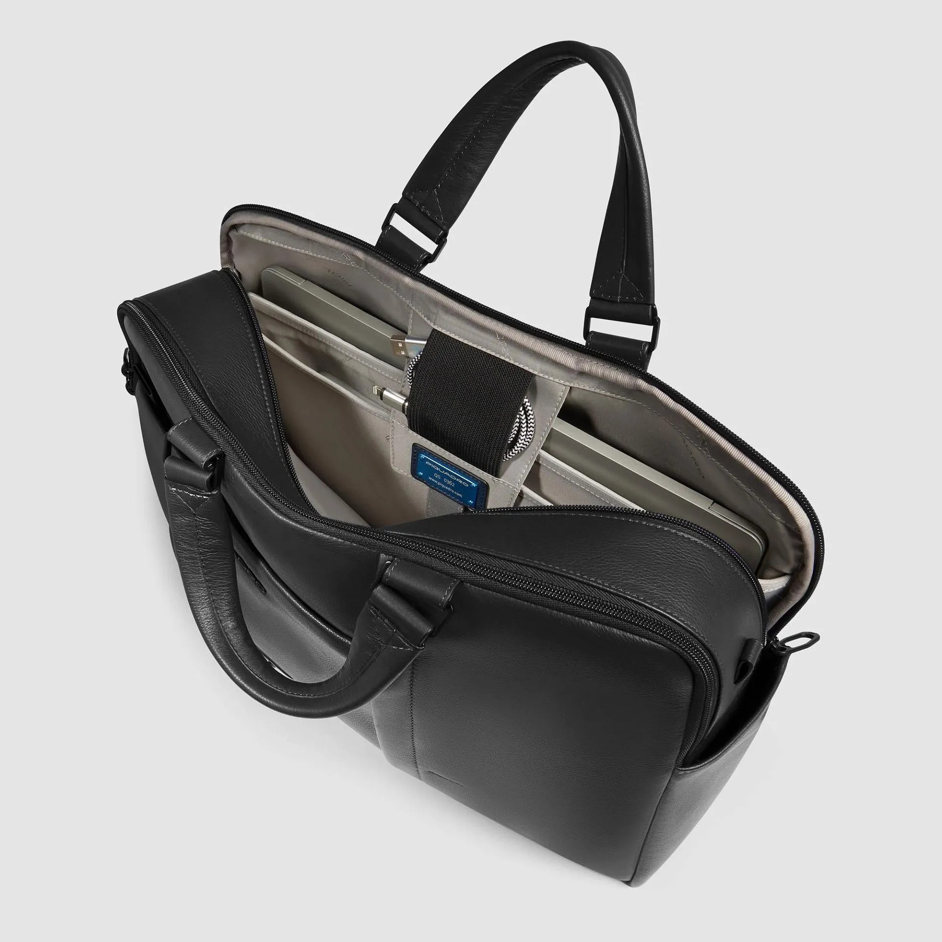 Кожаная сумка для ноутбука 15,6" и iPad 13" Piquadro CA6026W137/N, чёрныйphoto3