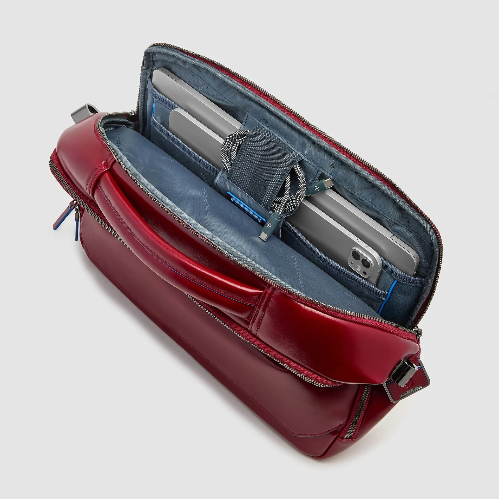 Кожаная сумка для ноутбука 15,6" с защитой RFID Piquadro CA6815B2/R, красныйphoto3