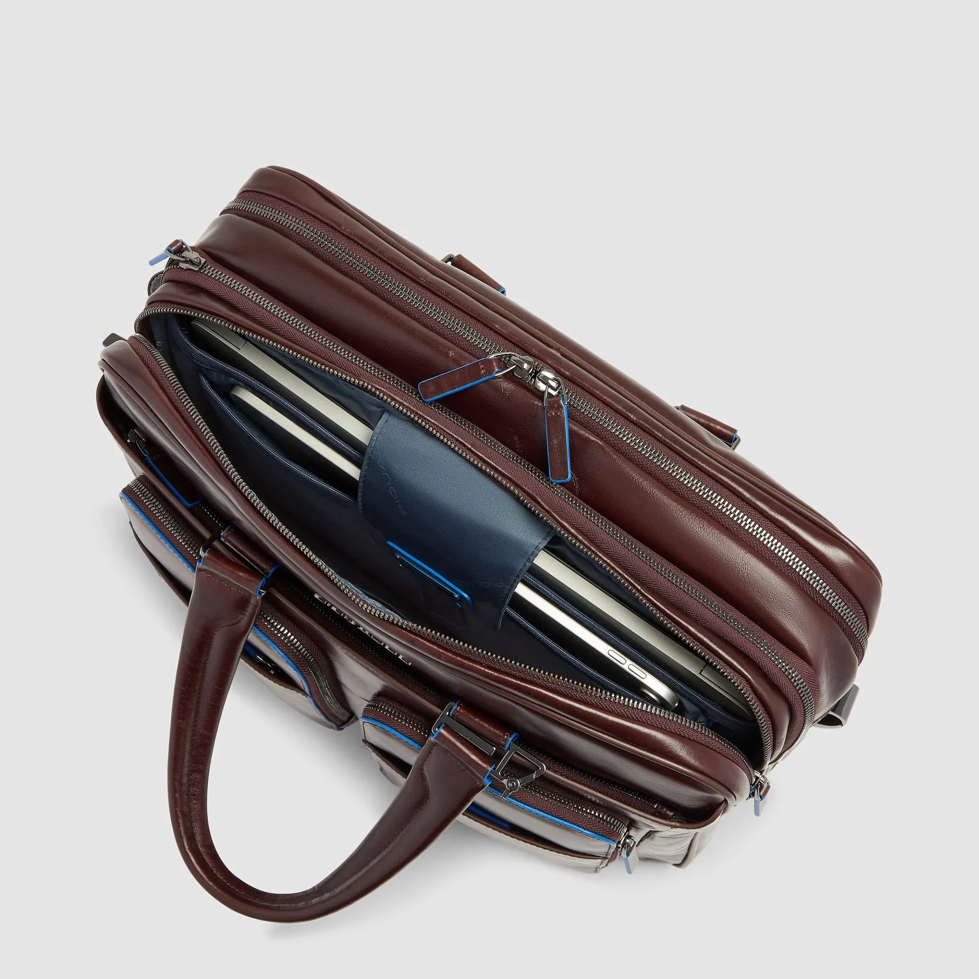 Расширяемая кожаная сумка для ноутбука 15" Piquadro CA2765B2/MO, коричневыйphoto3