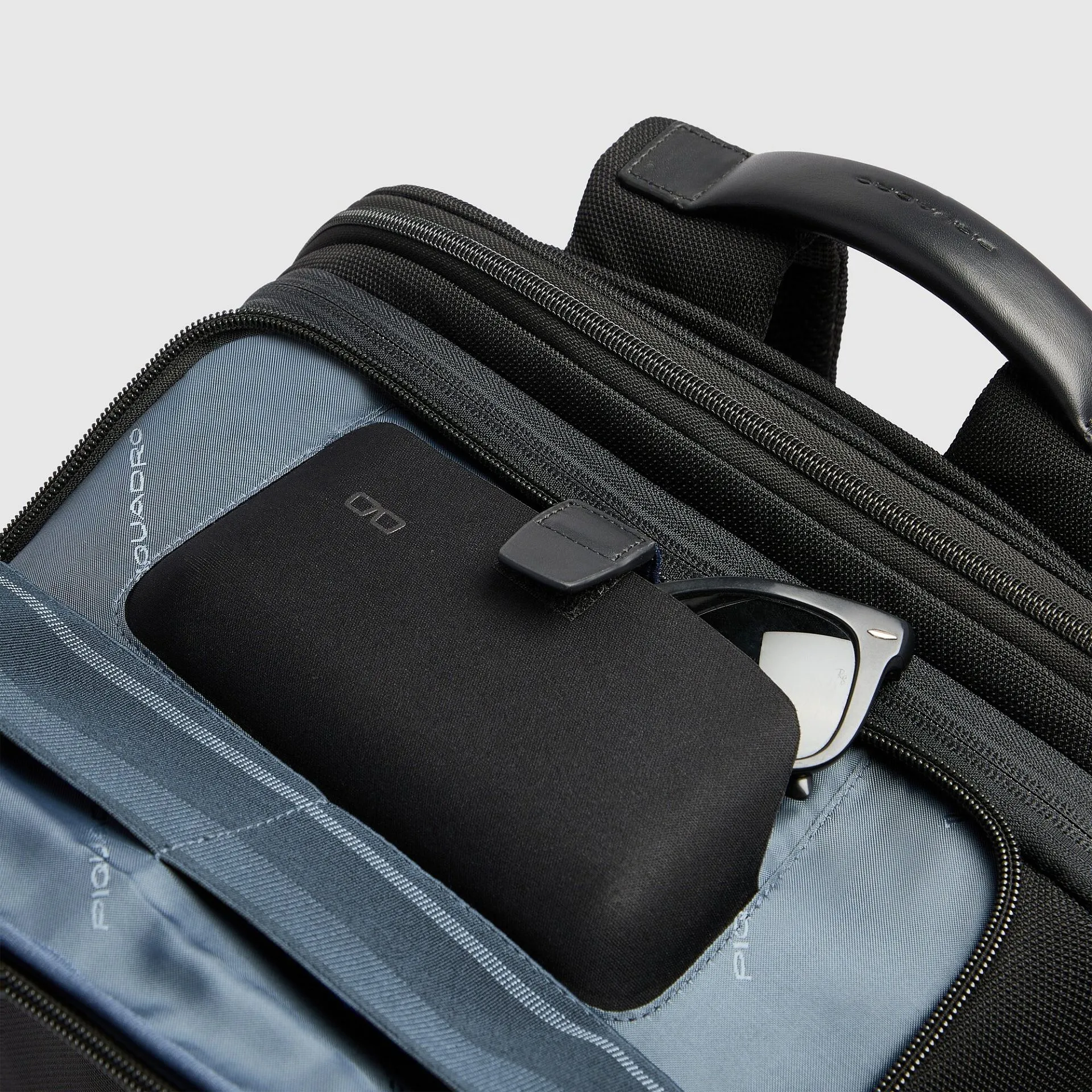 Рюкзак для ноутбука 17" со сканером отпечатка пальца Piquadro CA7405PQ6/N, чёрныйphoto8