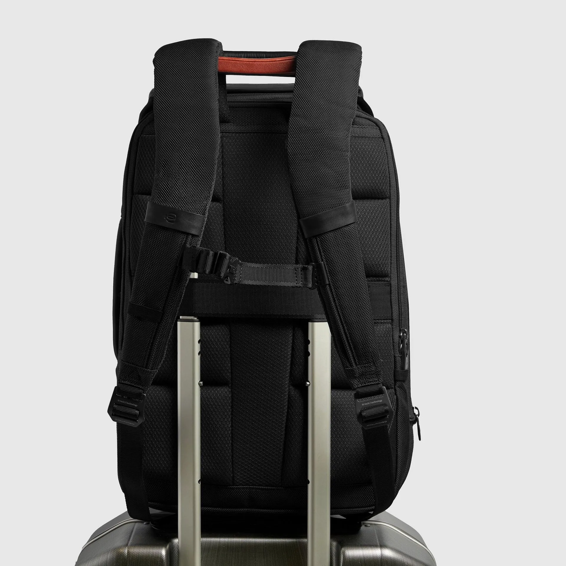 Рюкзак для ноутбука 15,6" с замком по отпечатку пальца Piquadro CA7402PQ6/N, чёрныйphoto2