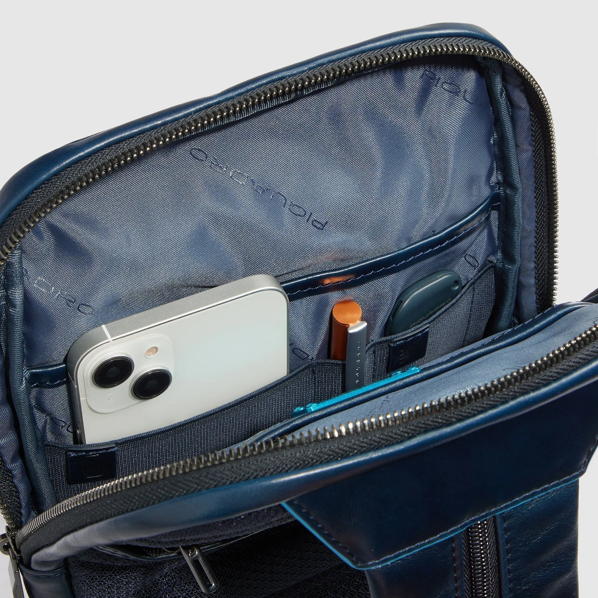 Кожаная сумка-рюкзак через плечо с RFID-защитой Piquadro CA6589B2/MO, коричневыйphoto6