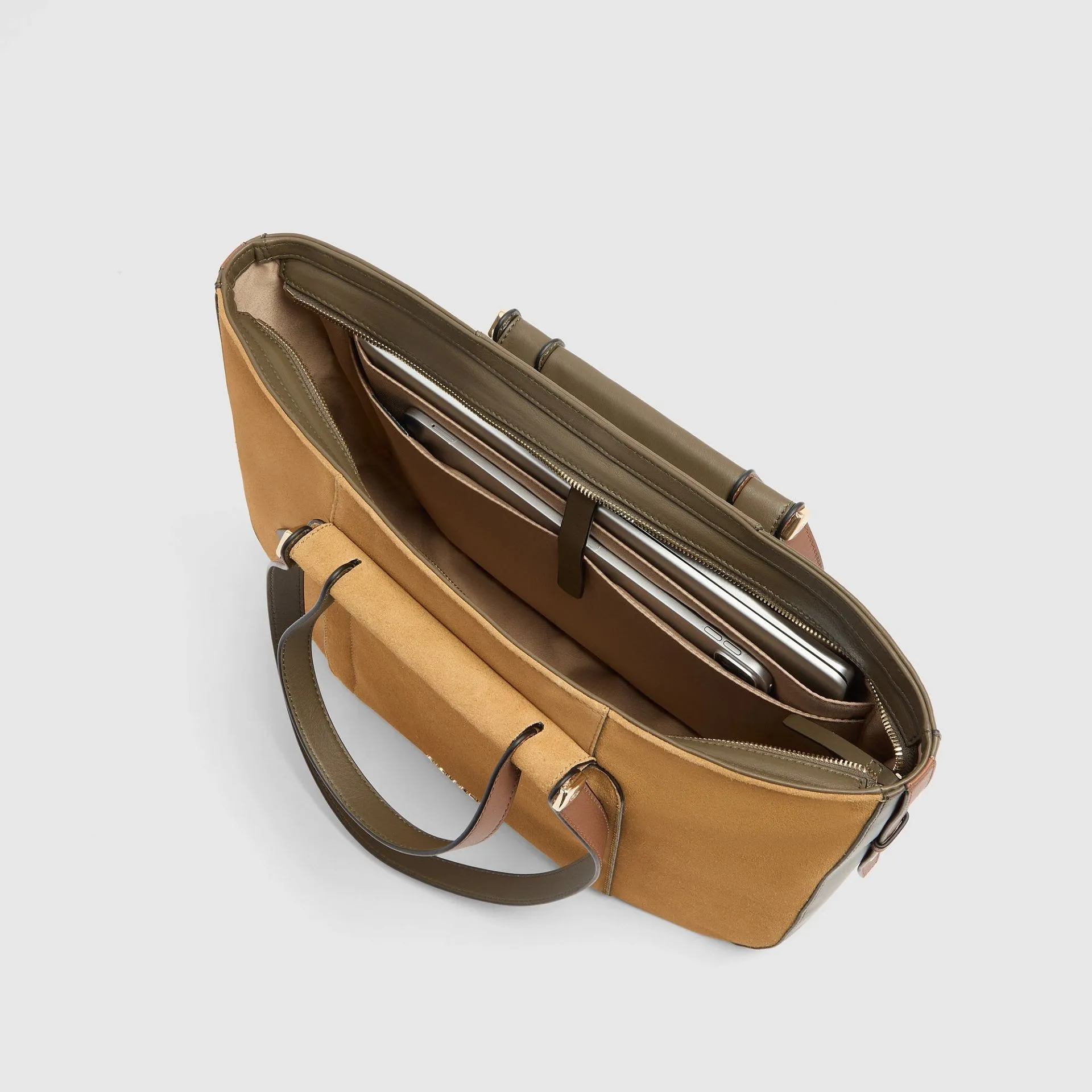Женская кожаная сумка для ноутбука 14" Piquadro BD7136W92/SAVES, коричневый - nocciola scamosciatophoto3