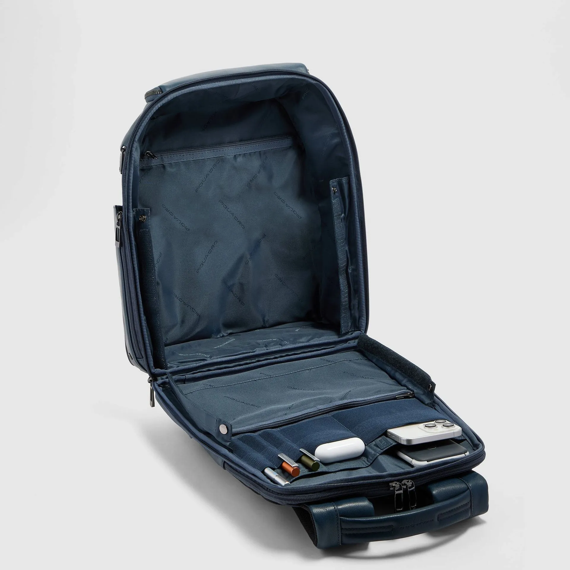 Кожаный рюкзак для ноутбука 14" с RFID Piquadro CA7180W143/BLU, синийphoto4