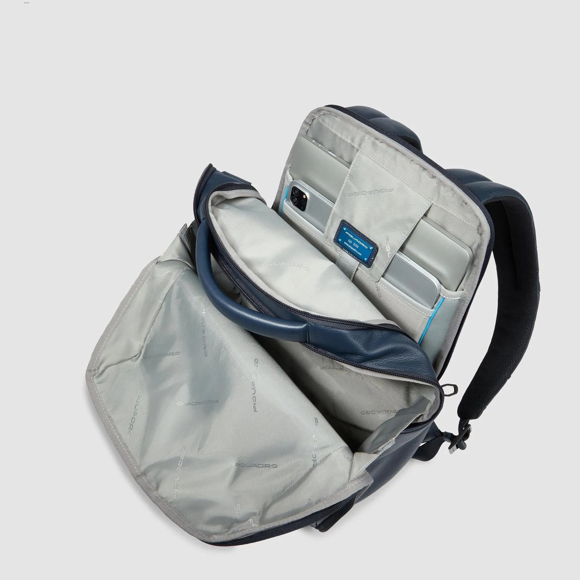 Кожаный рюкзак для ноутбука 14" с RFID-защитой Piquadro CA6766W137/BLU, синийphoto3