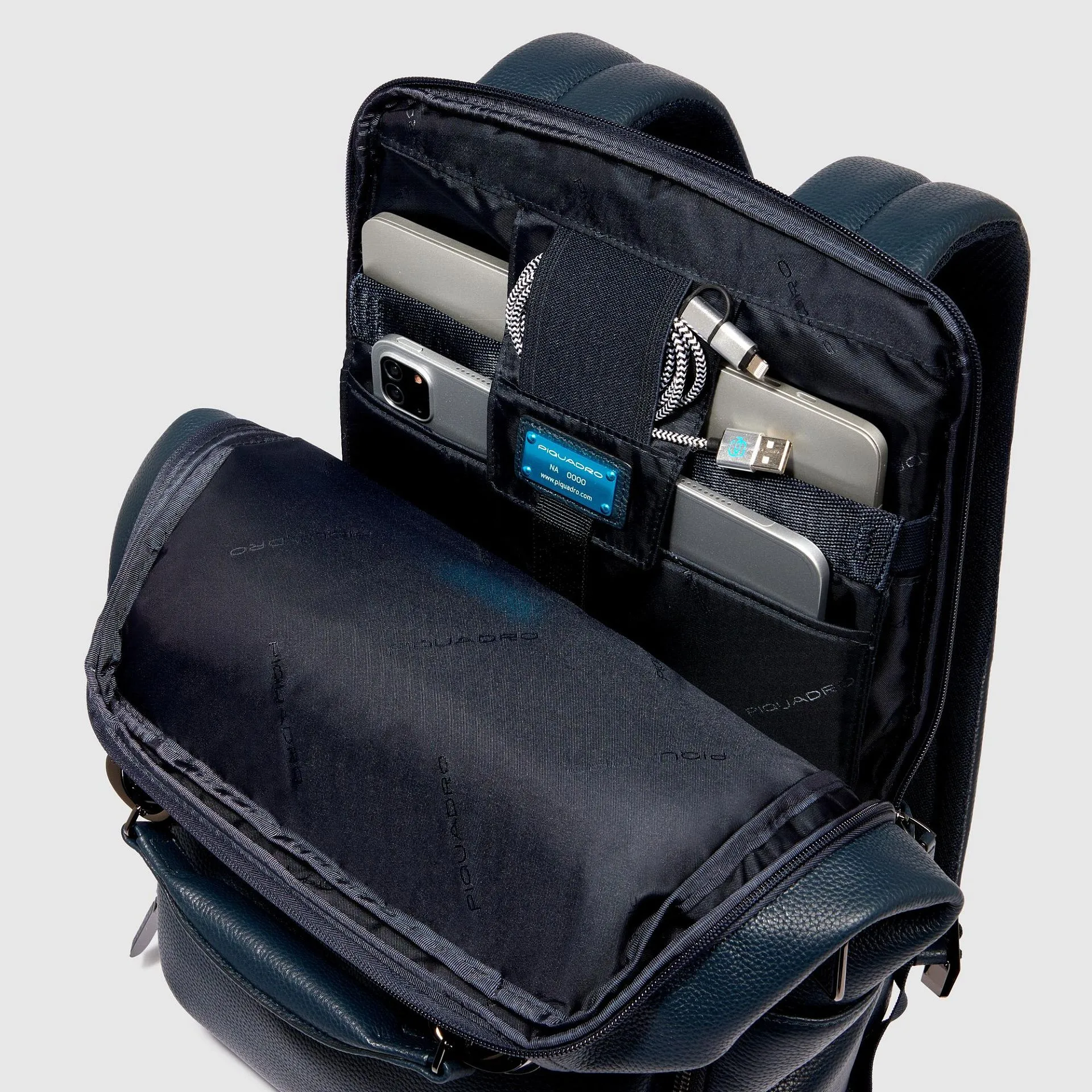 Кожаный рюкзак для ноутбука 15,6" с RFID-защитой Piquadro CA6645MOS/BLU, синийphoto6