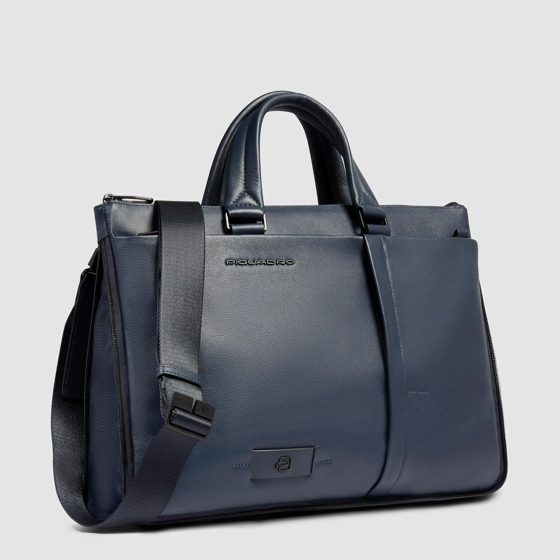 Кожаная сумка для ноутбука 15,6", расширяемая Piquadro CA4021W137/BLU, синийphoto1