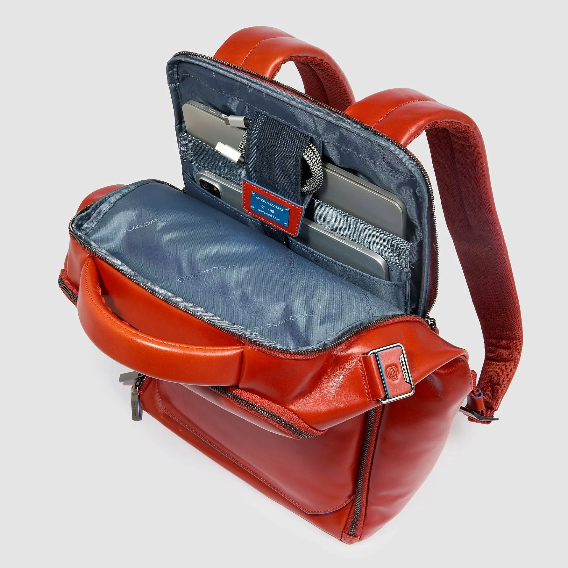 Кожаный рюкзак для ноутбука 14" с RFID-защитой Piquadro CA6591B2/BLU2, синийphoto8
