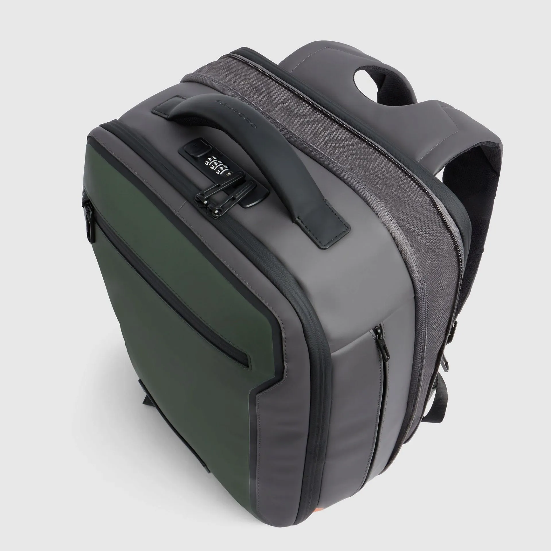 Дорожный рюкзак для ноутбука 15,6" с системой расширения Piquadro CA7152W146/VE, зелёныйphoto7