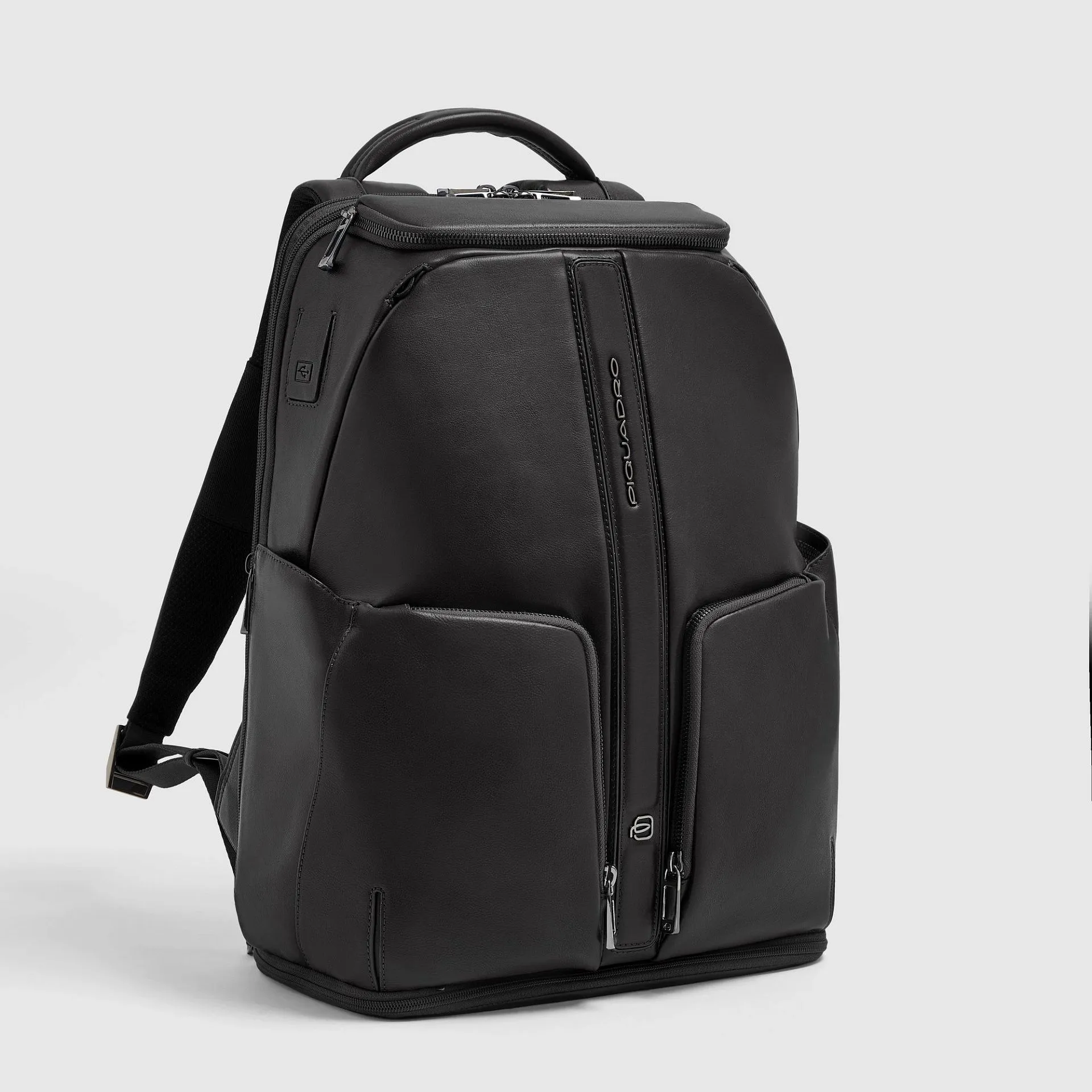 Кожаный рюкзак для ноутбука 15,6" с расширяемым объёмом Piquadro CA7181W143/N, чёрныйphoto1