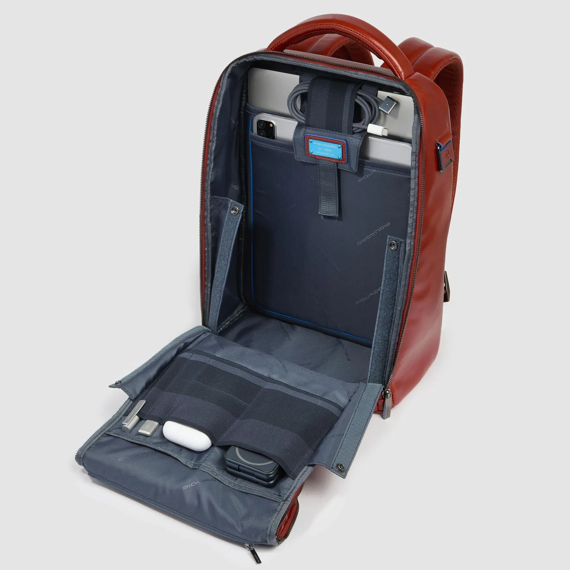 Кожаный рюкзак для ноутбука 14" с защитой RFID Piquadro CA6858B2/CU4, коричневыйphoto3