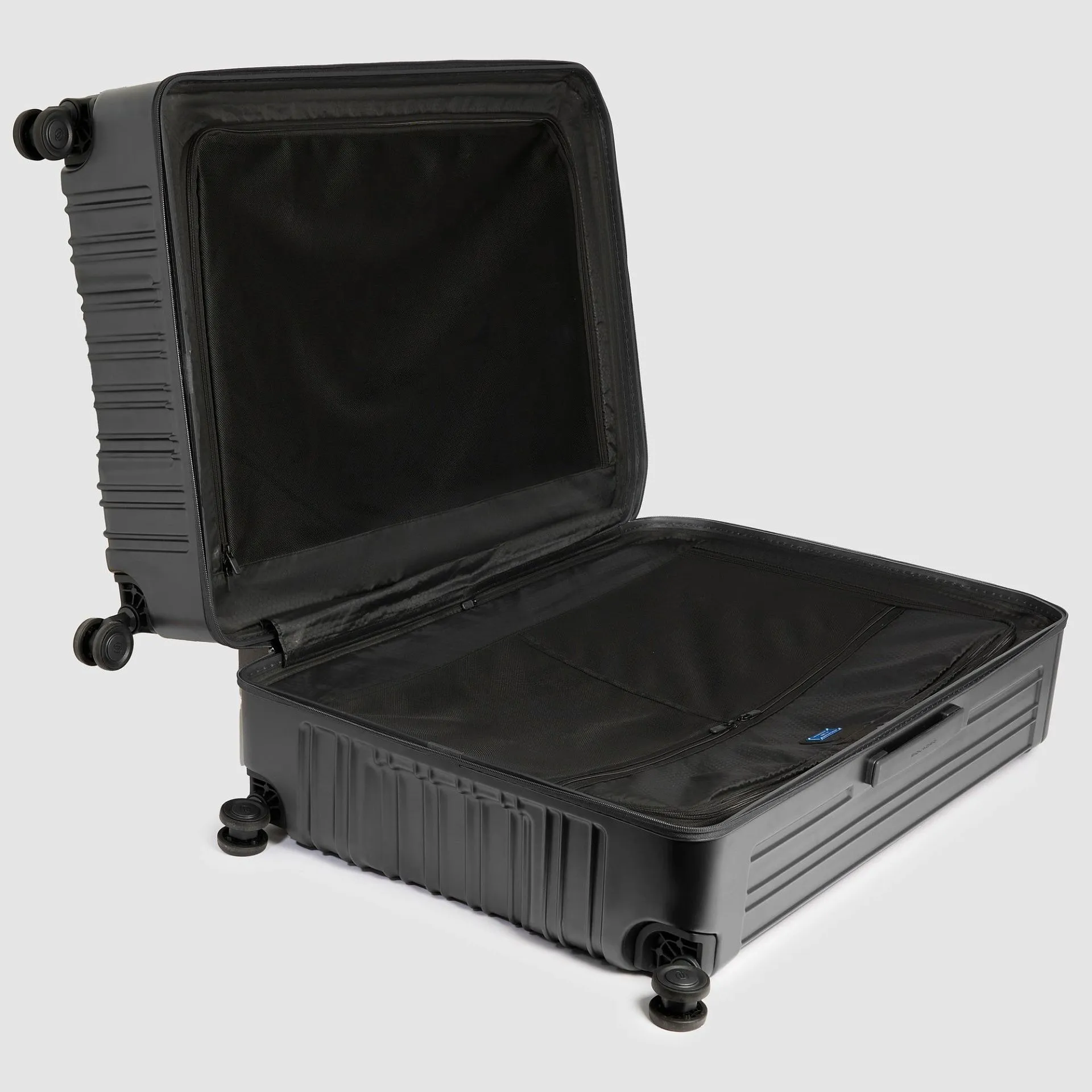 Большой чемодан из поликарбоната на 4 колёсах Piquadro BV6951PQL/NO, чёрныйphoto3