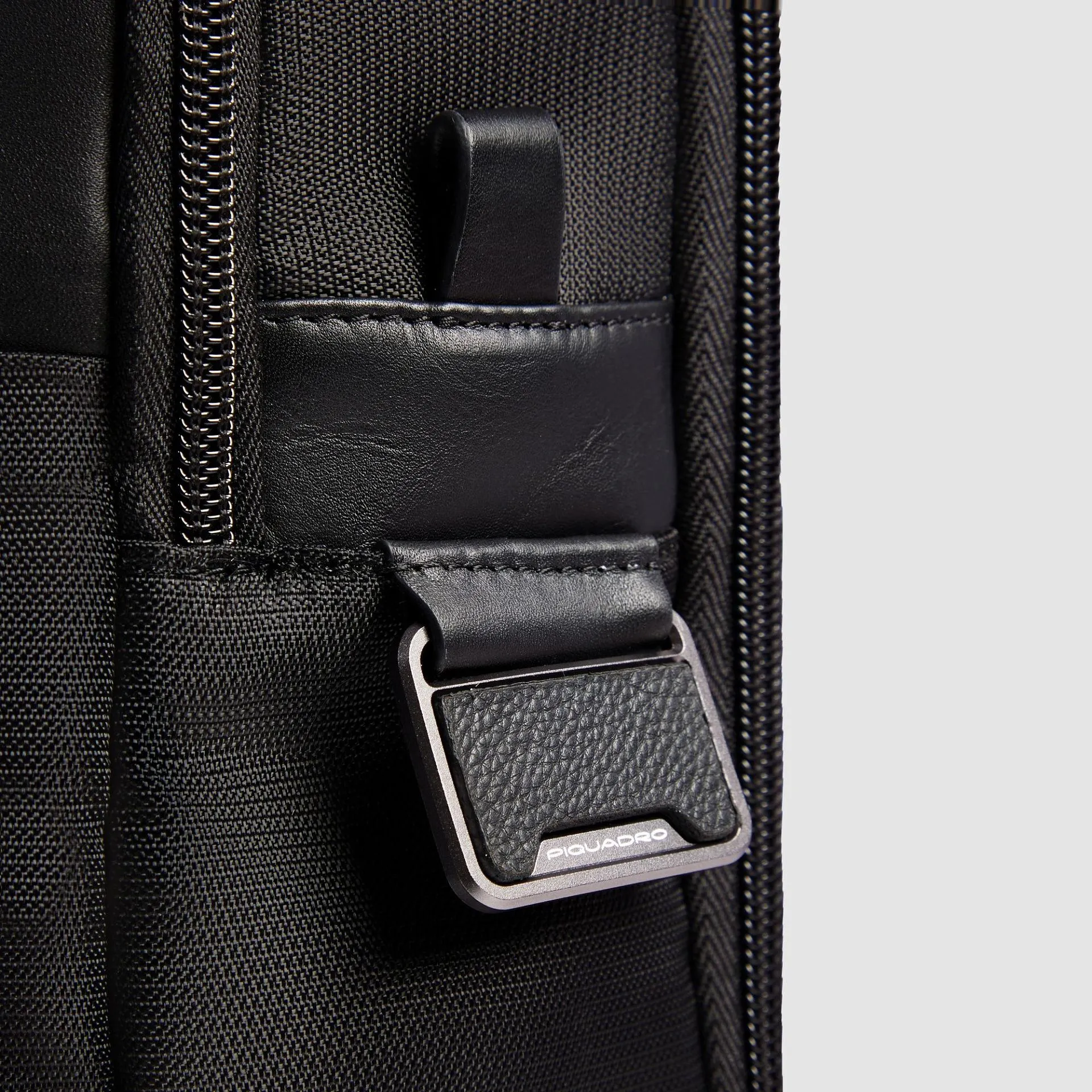 Сумка для ноутбука 15,6" Fast Check, кожа и текстиль Piquadro CA6637W129/N, чёрныйphoto3
