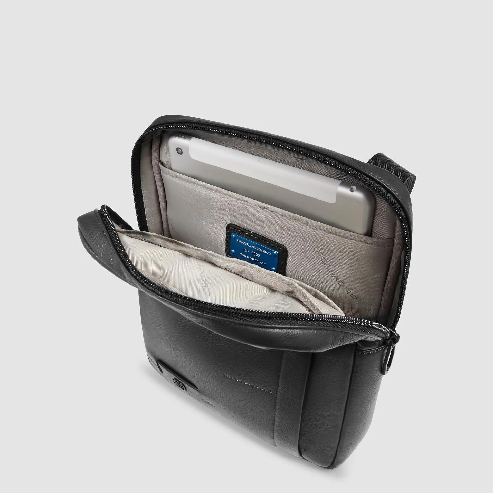 Мужская кожаная сумка через плечо для iPad 11" Piquadro CA1816W137/N, чёрныйphoto3