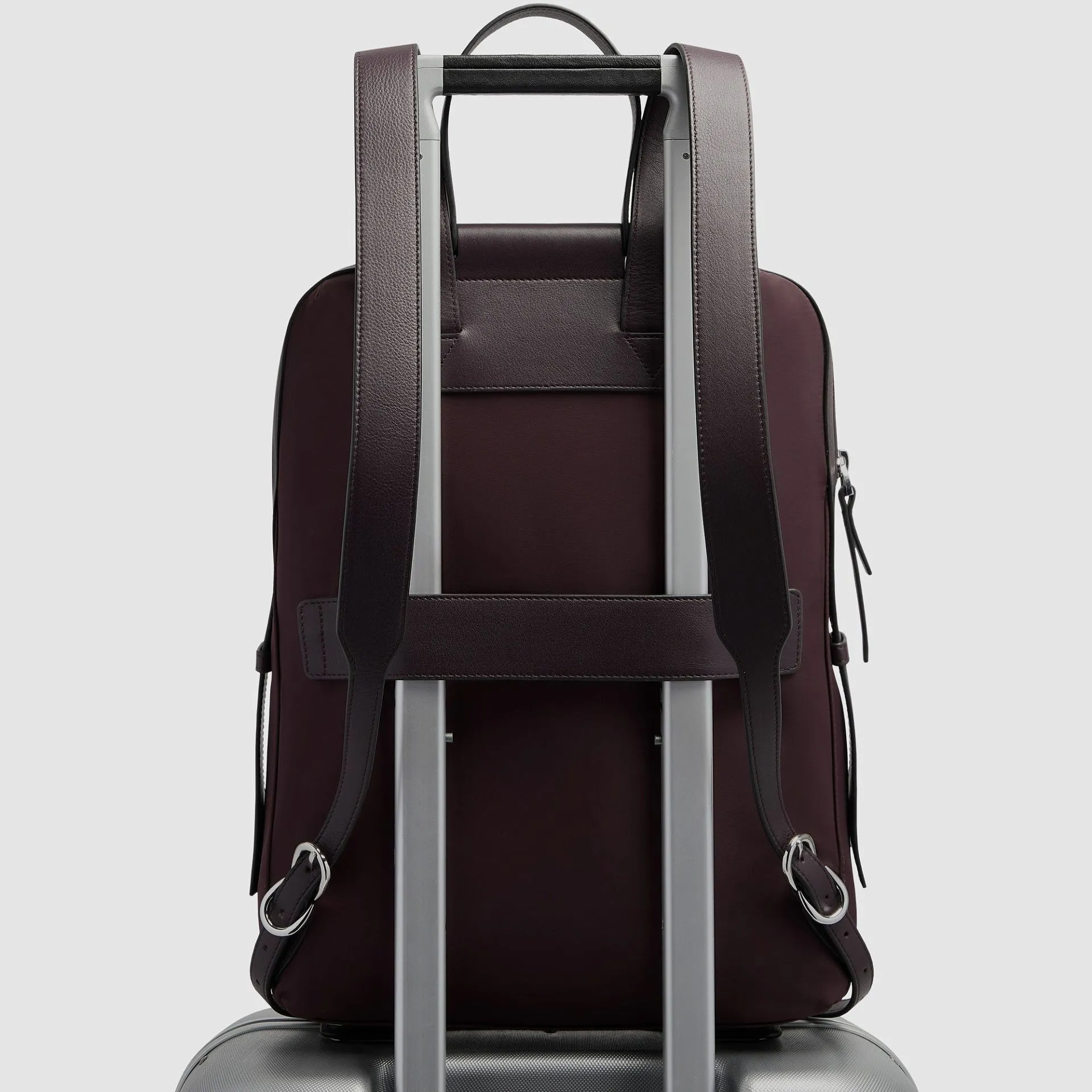 Женский рюкзак для ноутбука 14" из переработанной ткани Piquadro CA4576W92T/BO2, бордовыйphoto2