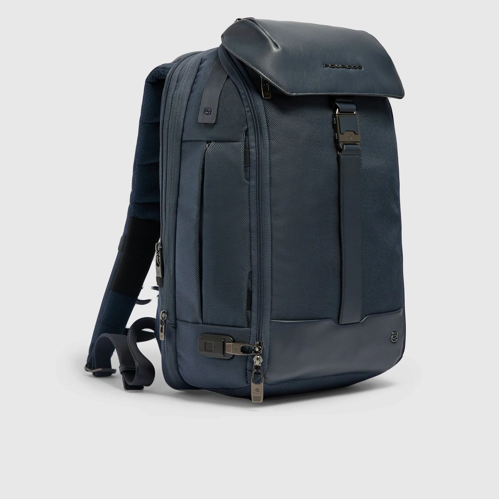 Рюкзак для ноутбука 15,6" с замком по отпечатку пальца Piquadro CA7402PQ6/BLU, синийphoto1