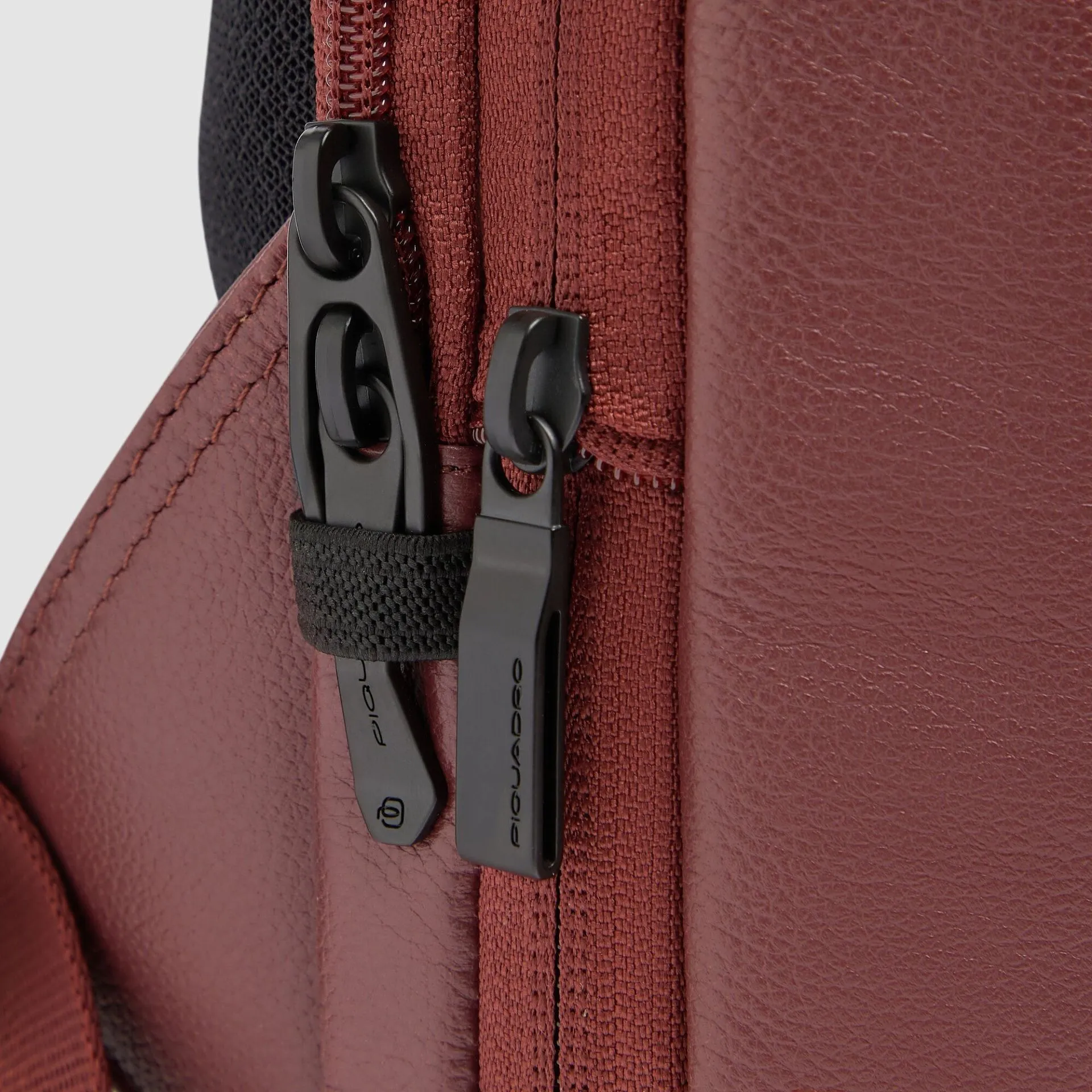 Кожаный расширяемый рюкзак для ноутбука 14" Piquadro CA7054W137/CU, коричневыйphoto5
