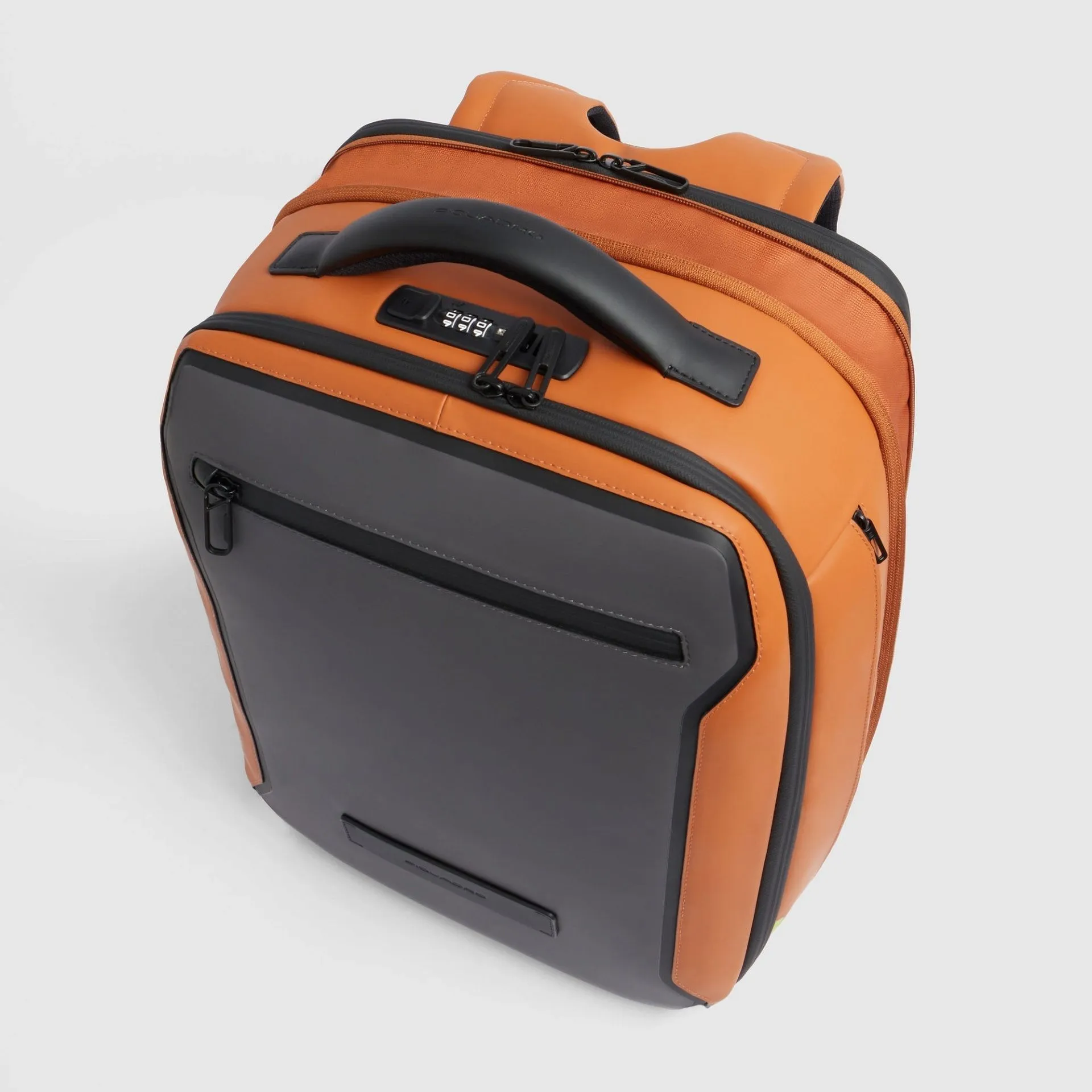 Дорожный рюкзак для ноутбука 15,6" с системой расширения Piquadro CA7152W146/AR, оранжевыйphoto7