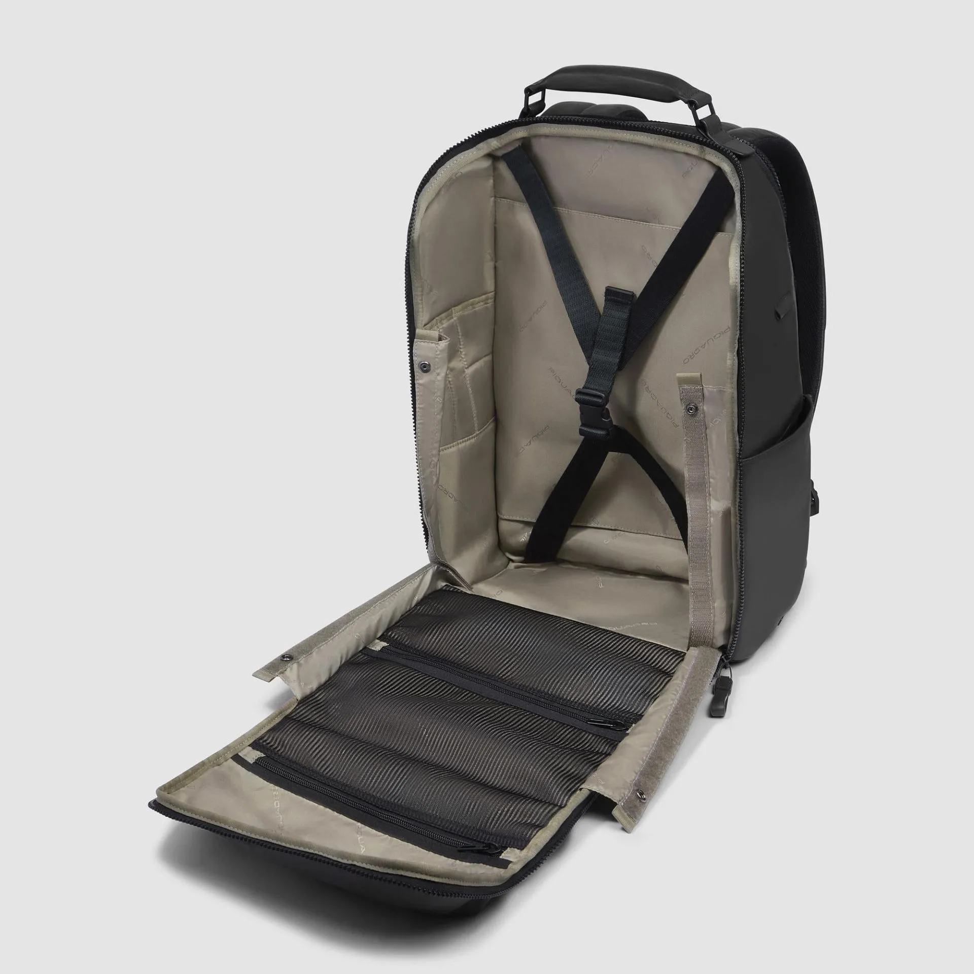 Кожаный рюкзак для ноутбука 15,6" Harper Piquadro CA6645AP/N, чёрныйphoto5