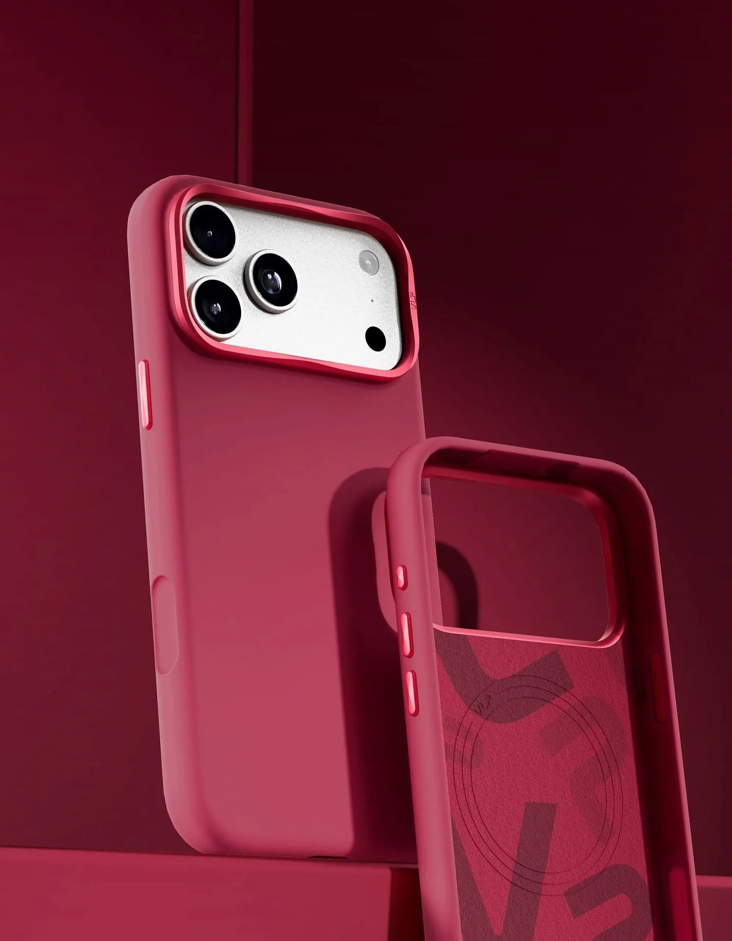 Чехол защитный VLP Aster Pro Case с MagSafe для iPhone 18 Pro Max, красныйphoto1