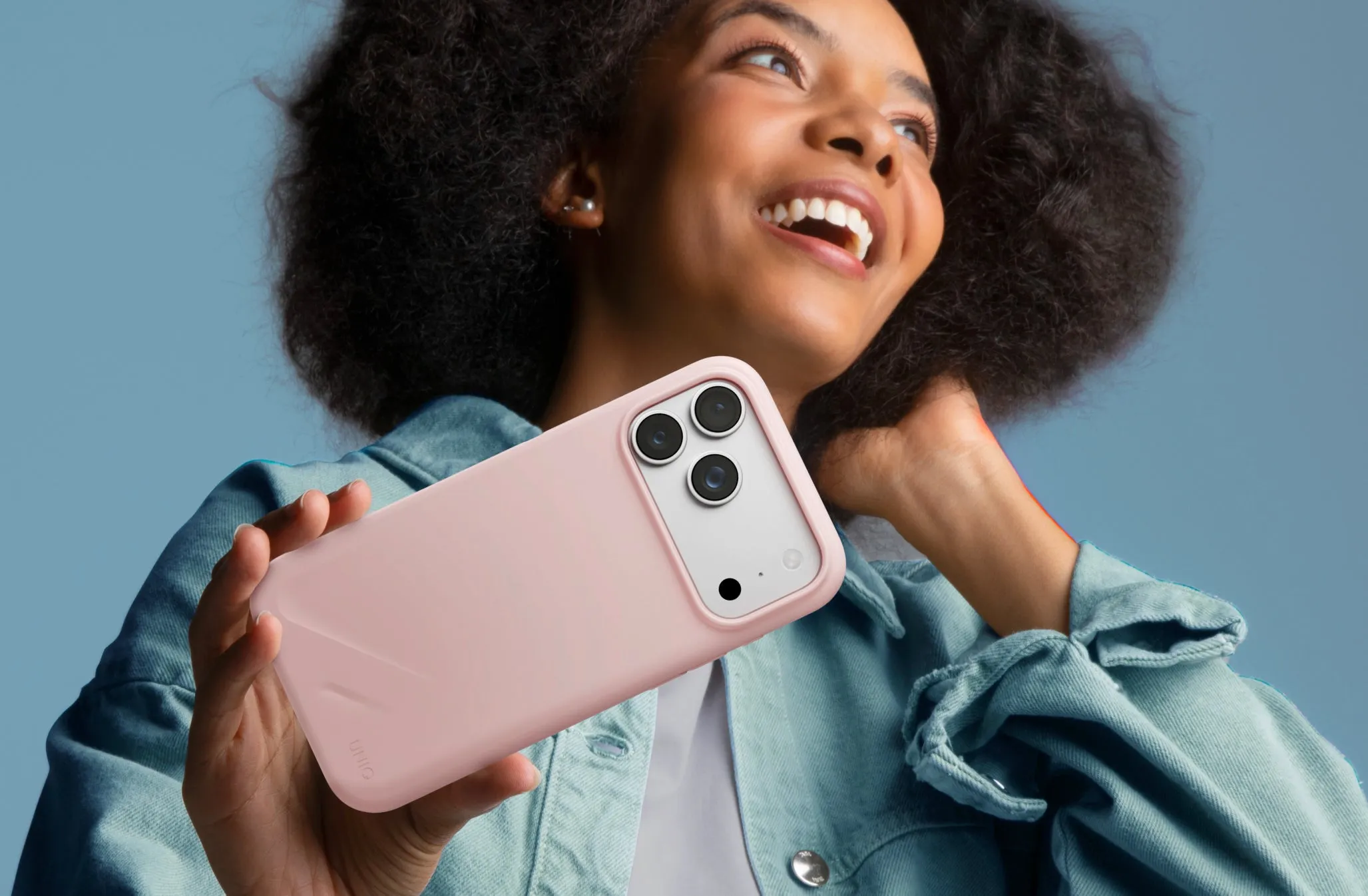 Чехол UNIQ Lino для iPhone 18 Pro, бордовый (cranberry red)