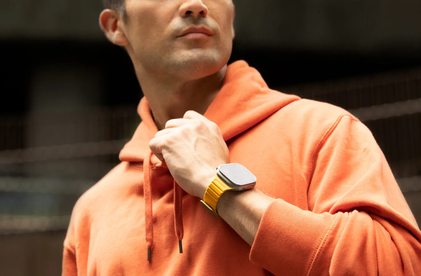 Ремешок UNIQ Revix Evo для Apple Watch 42/41/40 мм, белый / розовый (crepepink ivory)